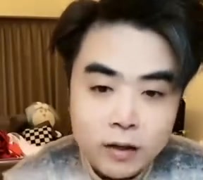 朱凯：T1想签四年 祖斯认为这太长了 这对LPL来说是个好消息